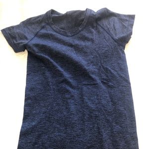 Lululemon swiftly tech short sleeved crew
